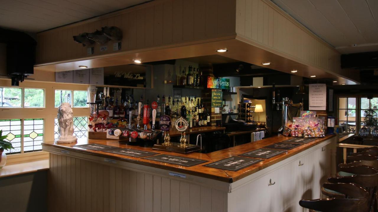 The White Lion At Wicken Bed & Breakfast Милтън Кейнс Екстериор снимка
